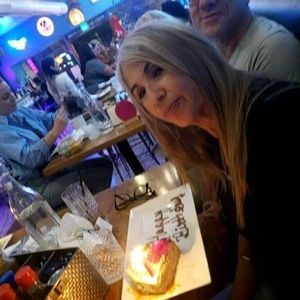 Meet your Posher, Sandra